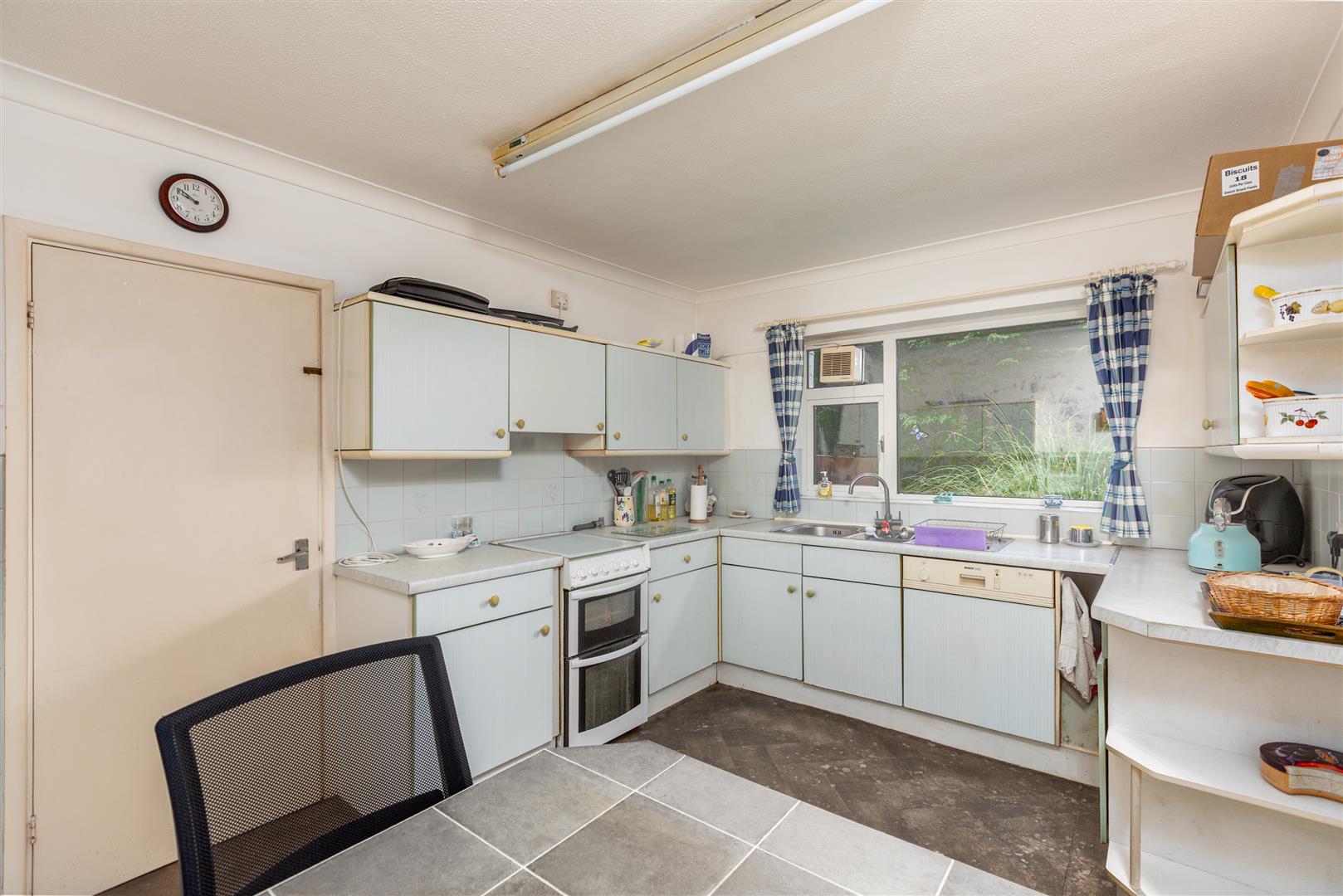 Rhyd-Y-Defaid Drive, Sketty, Swansea, SA2 8AN